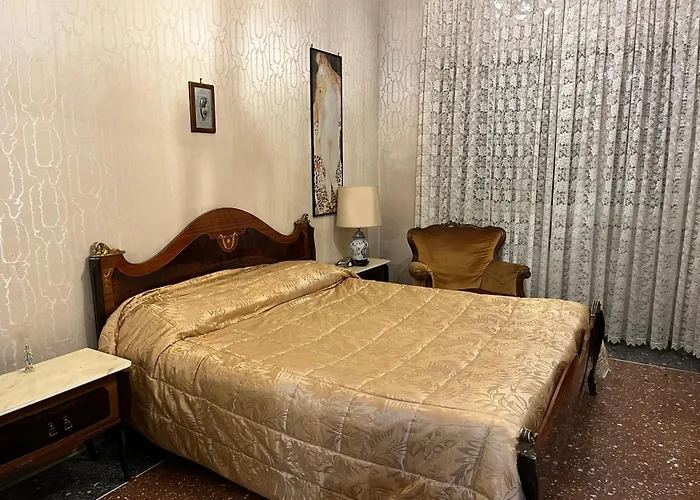 Apartment Domus Amra Rom